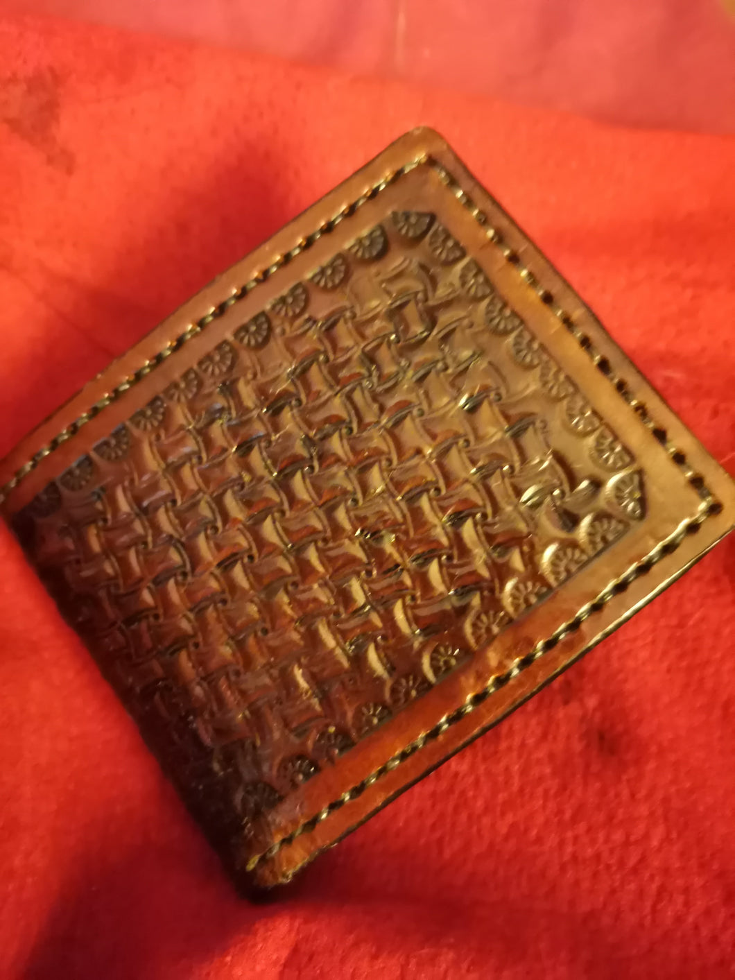 Spiral basket weave wallet